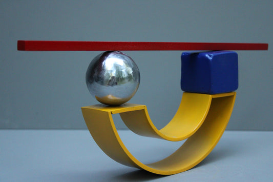 modern,modernist,contemporary,abstract,metal,art,sculpture.