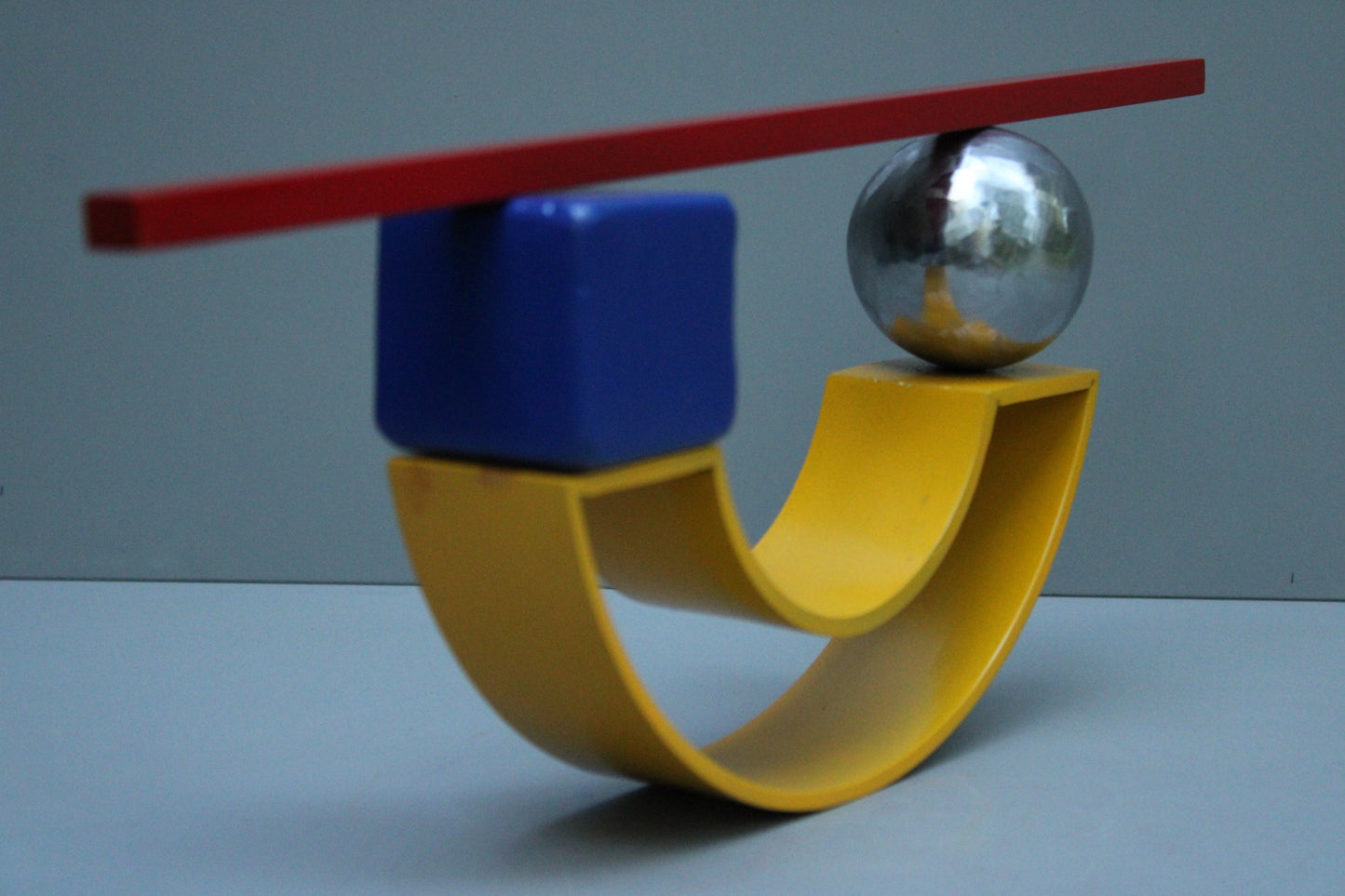 modern,modernist,contemporary,abstract,metal,art,sculpture.