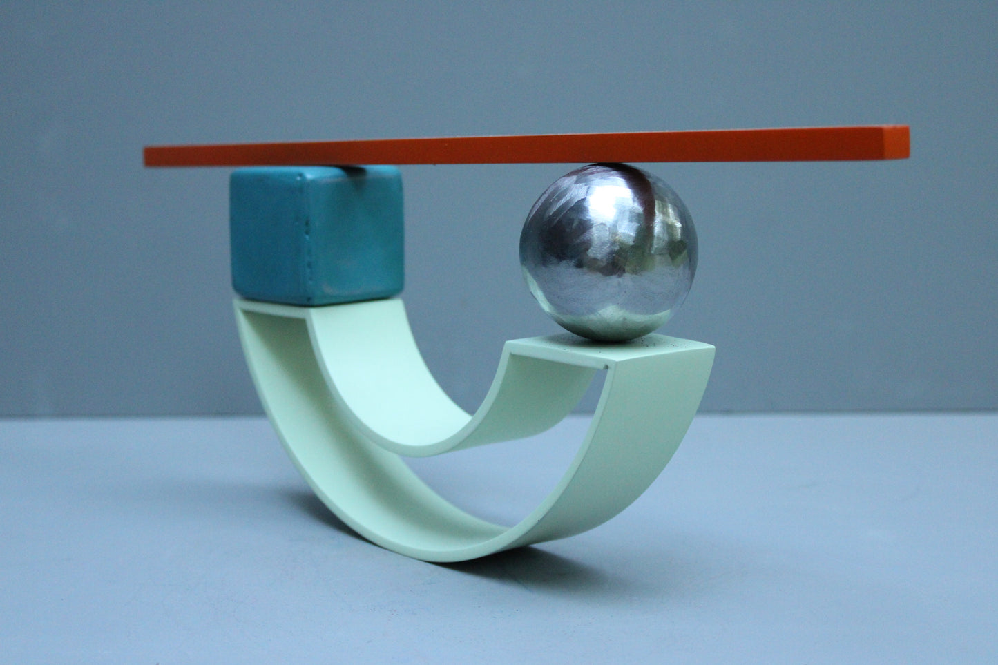 modern,modernist,contemporary,abstract,metal,art,sculpture.